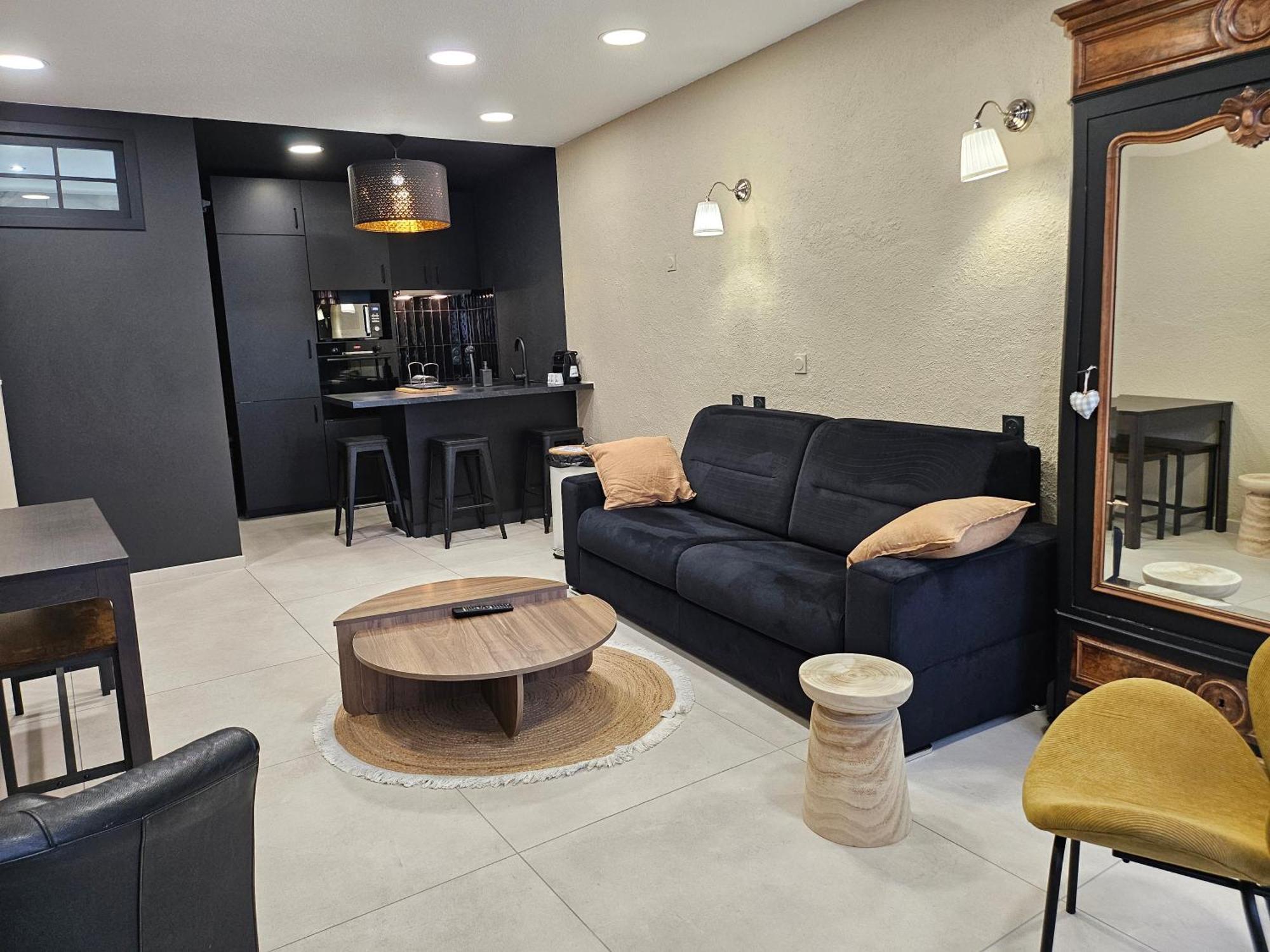 Le Salon *